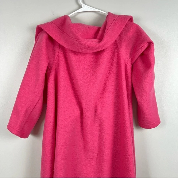 Super Soft & Warm Pink Snuggie for kids, 54” x 42” - Picture 8 of 10